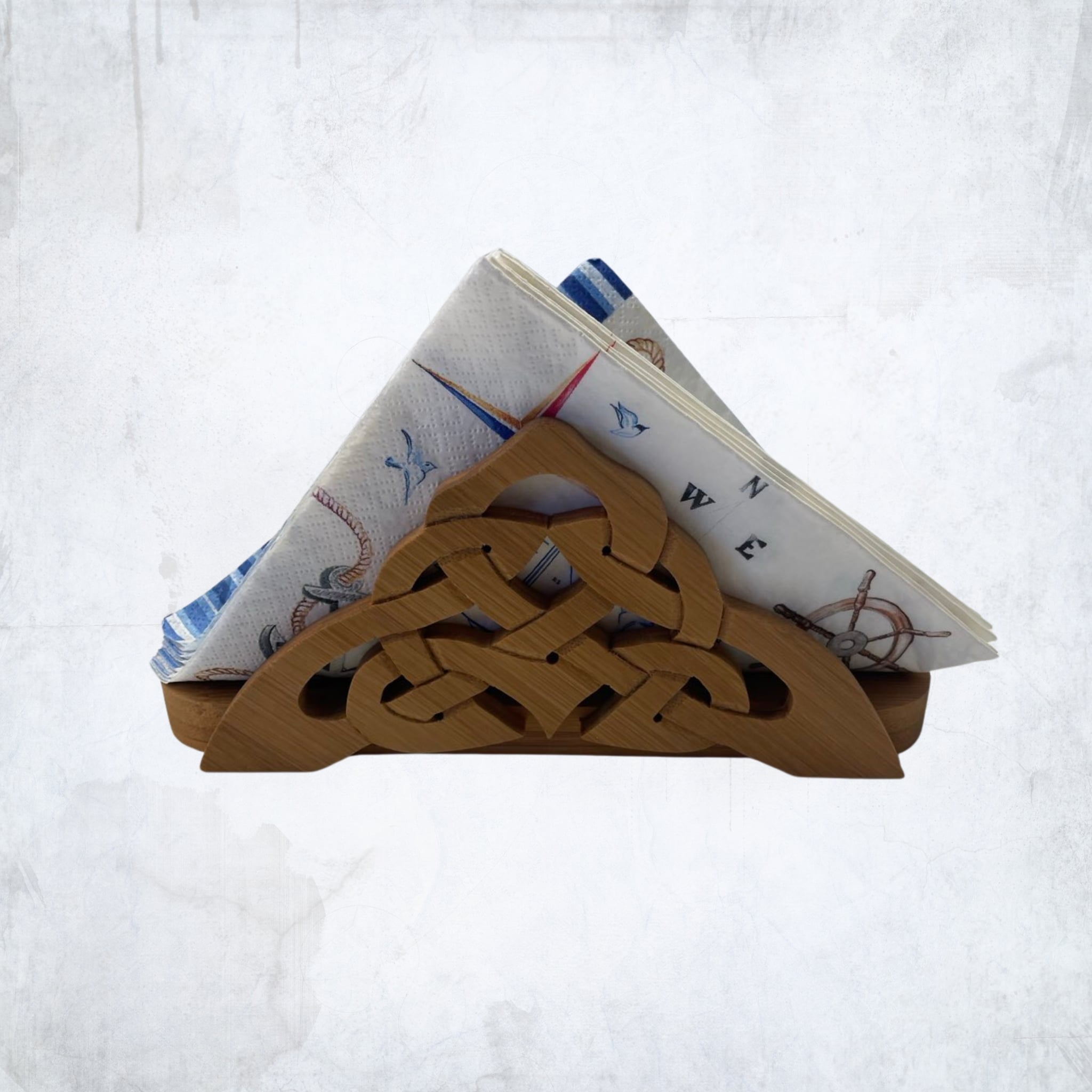 Tvari natūralaus medžio servetėlinė – išskirtinė dovana