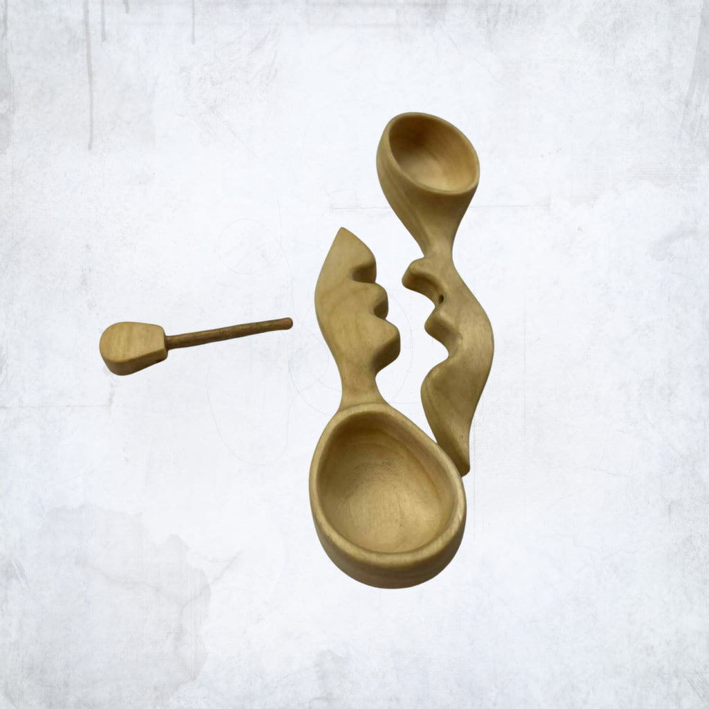 Dekoratyvinis rankų darbo medinis šaukštas - patvari dovana